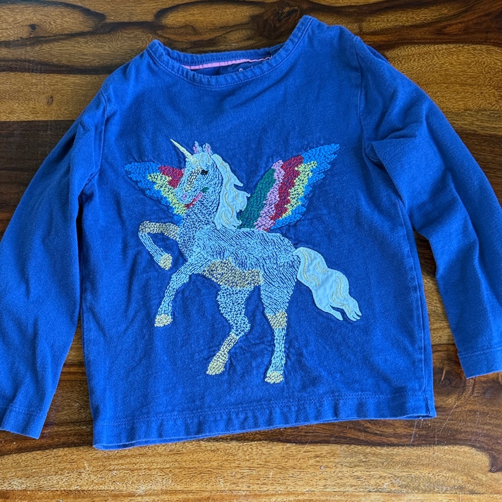 Adorable unicorn shirt
